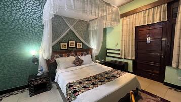 Literie de qualité supérieure, minibar, coffres-forts dans les chambres