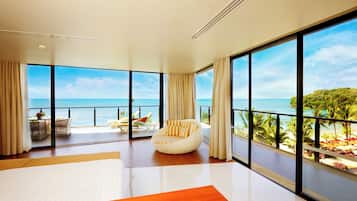 Grand Suite, Sea View | Minibar, in-room safe, desk, blackout curtains