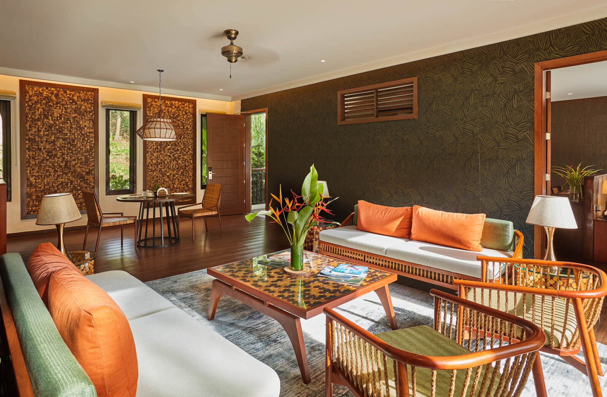 banaba executive suite | living area