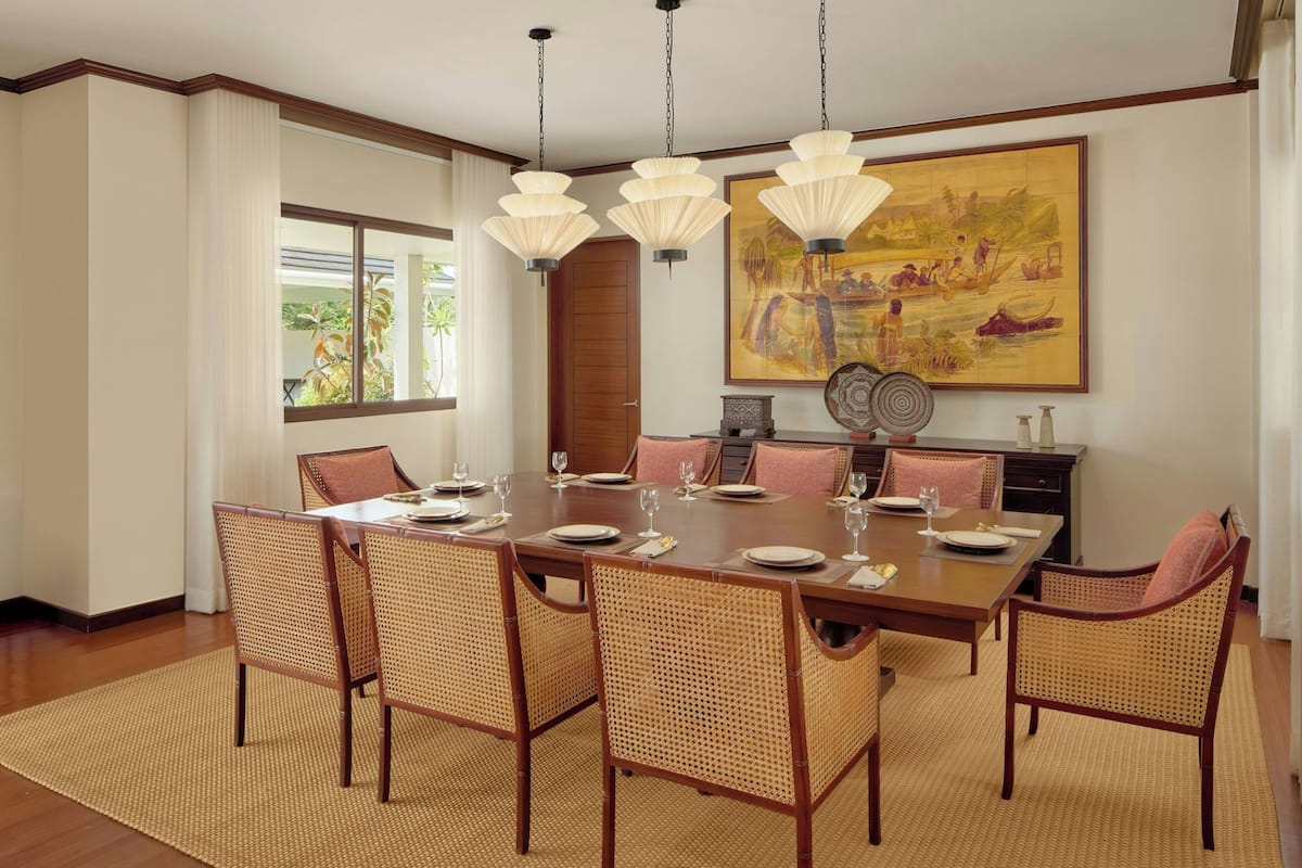 Royal Villa, 2 Bedrooms, Private Pool, Mountain View | In-room safe, desk, WiFi (free), bed sheets