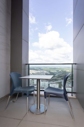 Presidential Suit, 4 Bedroom | Room amenity