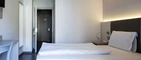 Classic Single Room