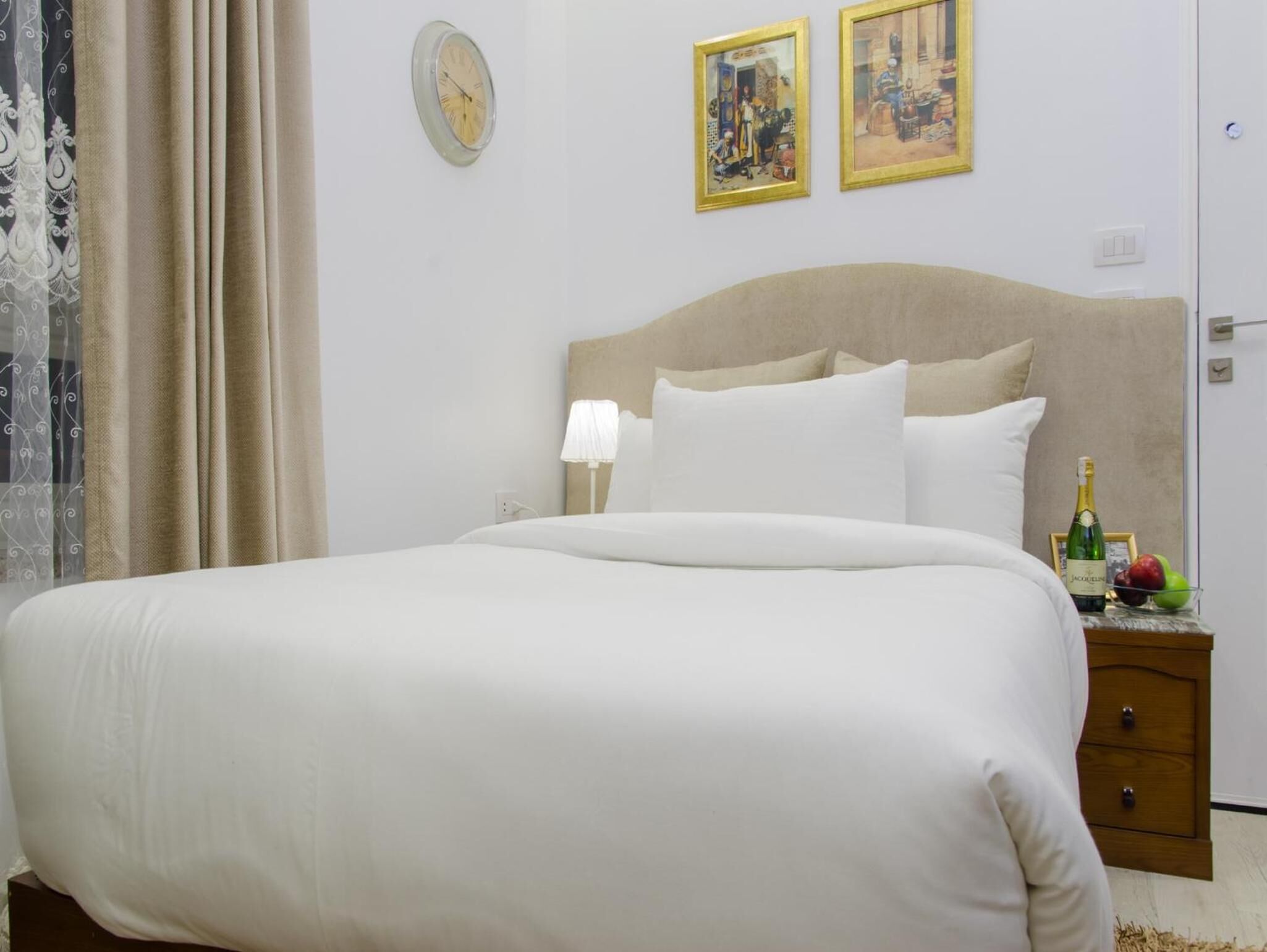 Photo - Paris Hotel