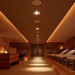 Sauna, steam room, body treatments, 1 treatment room, massages
