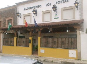 Exterior - Alojamiento Turístico Los Poetas (Baeza)