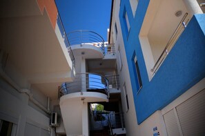Exterior - Apartments De Lara (Utjeha)