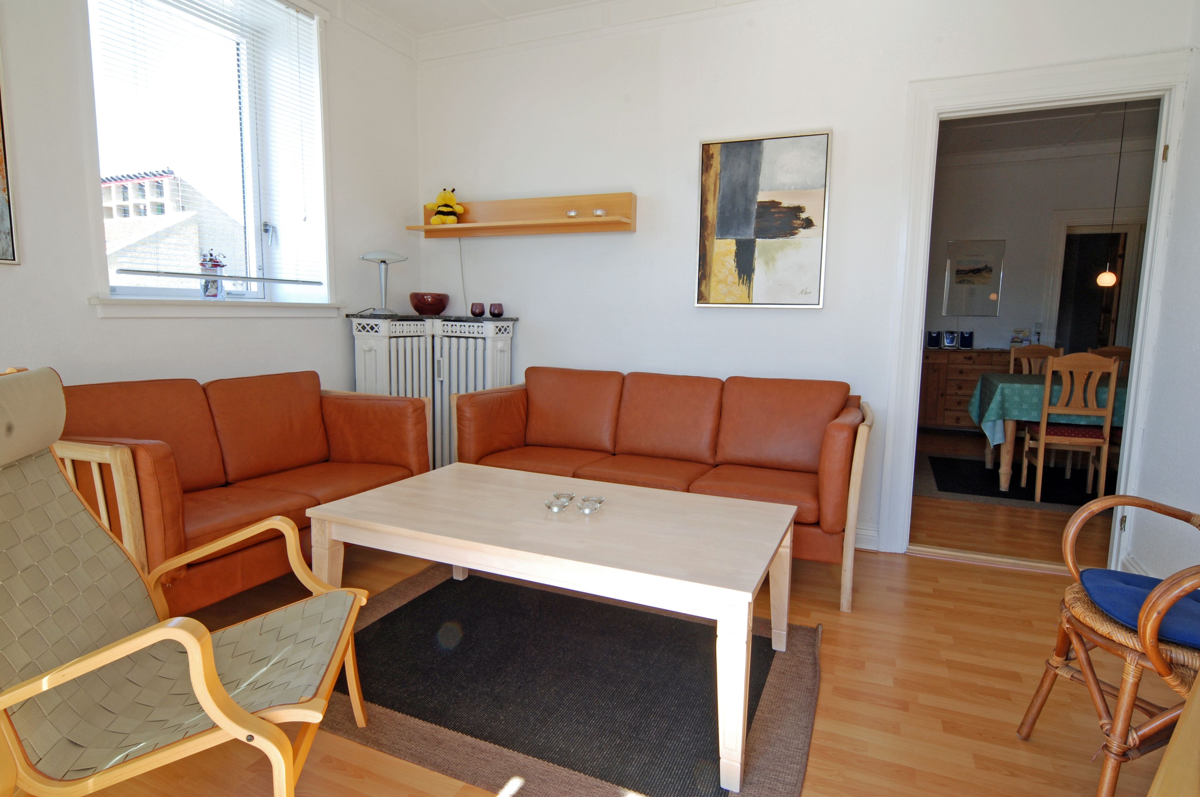 Standard Apartment, 3 Bedrooms | Living room | Flat-screen TV