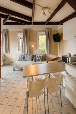 One Bedroom Duplex with Kitchenette with 1 Double and 1 Sofa Bed | Living area