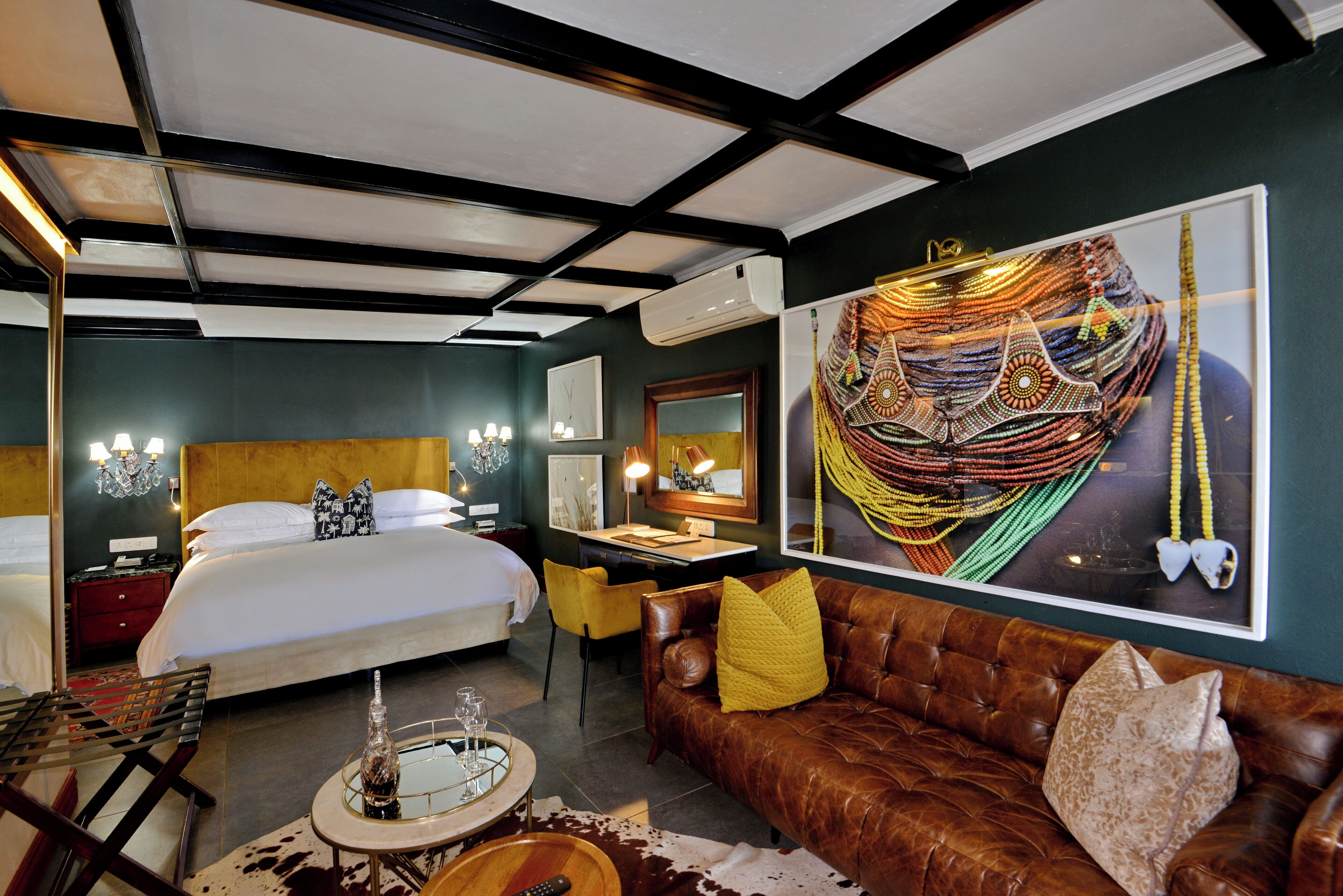 luxury penthouse, 1 king bed, city view | 1 bedroom, egyptian cotton sheets, down duvets, pillow-top beds