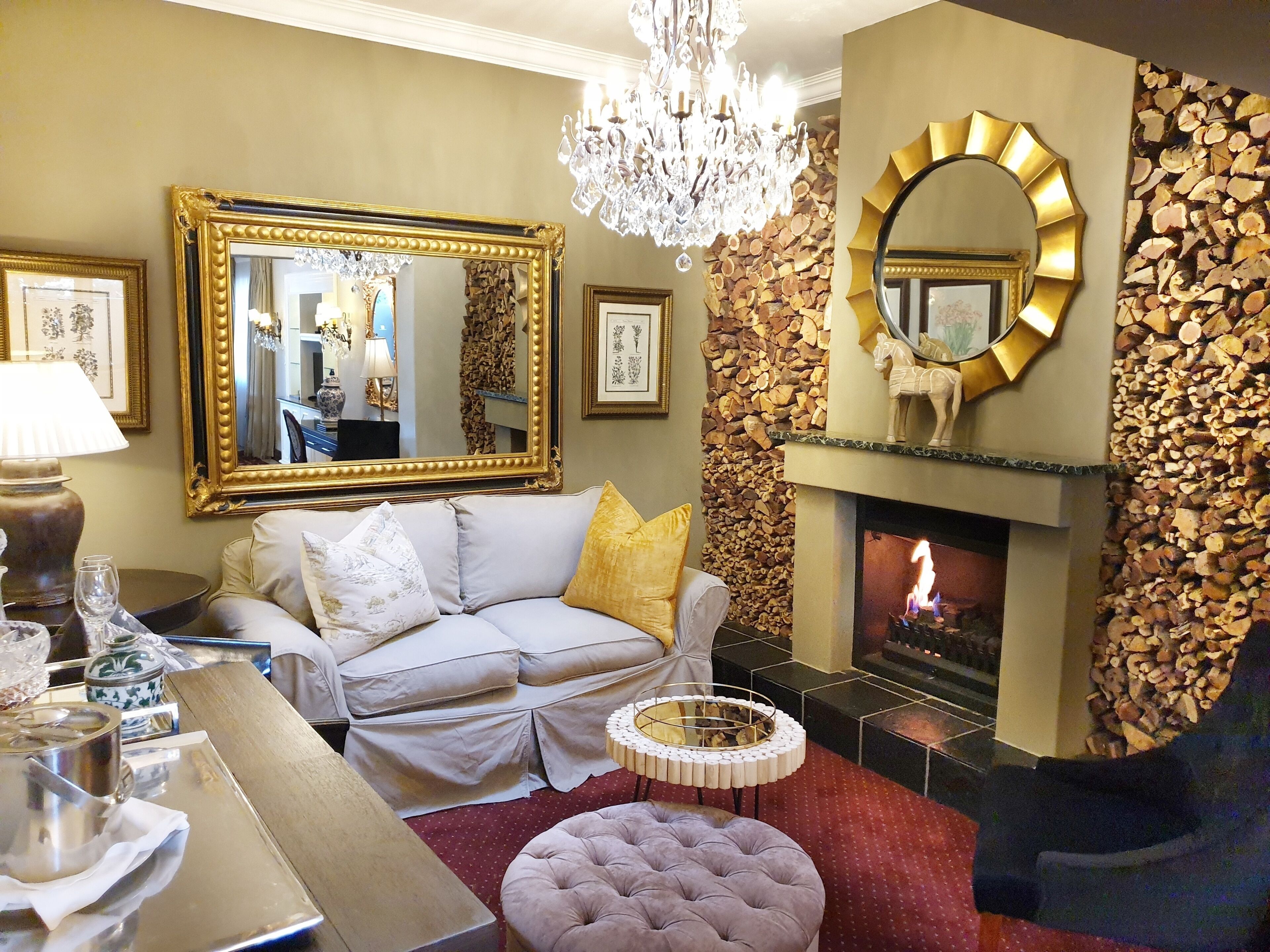 luxury suite, 1 king bed | fireplace