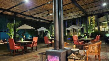 Se sirven desayunos, almuerzos y cenas