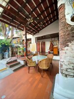 Televisión LED de 32 pulgadas con canales por cable 