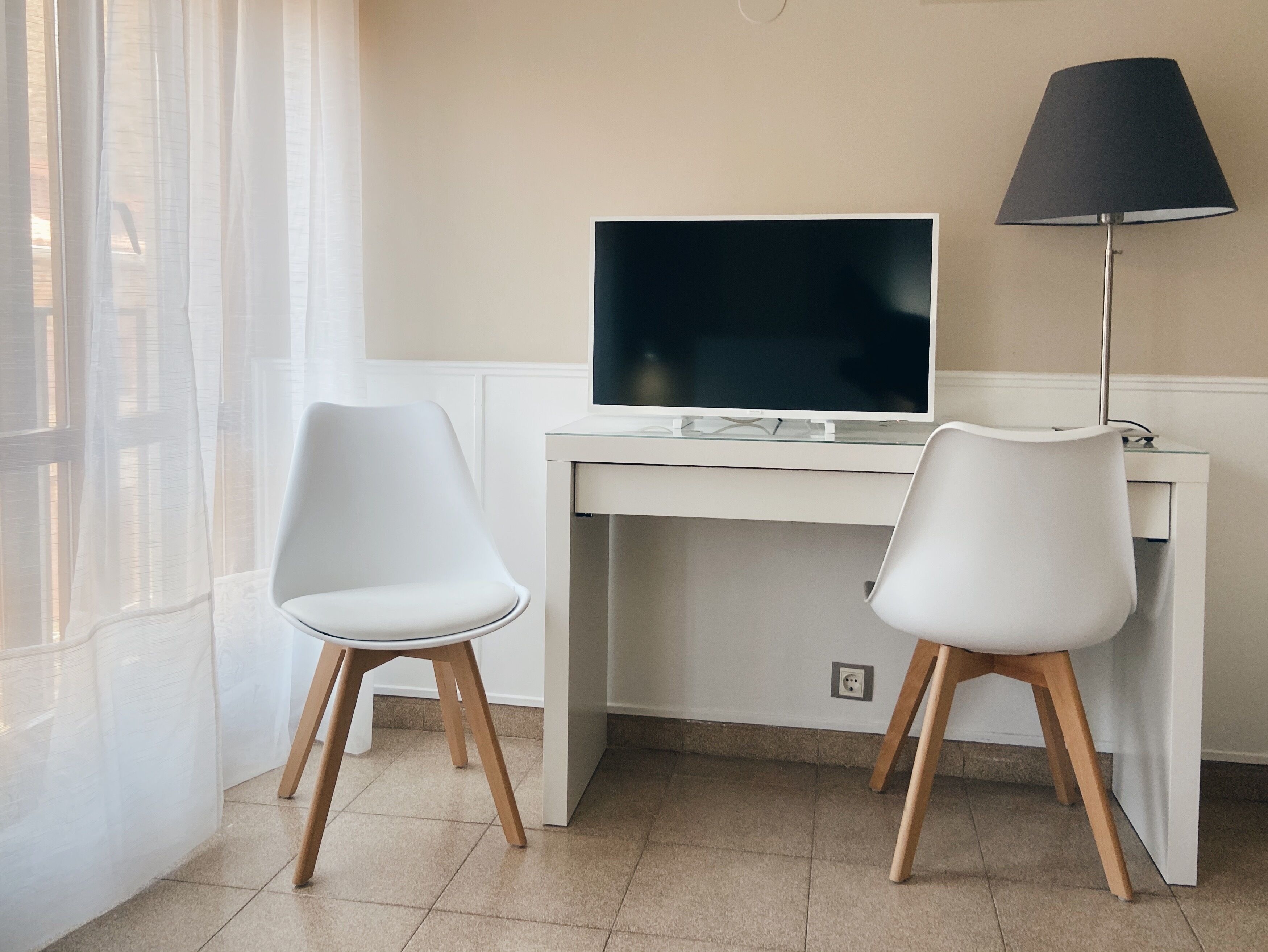 family quadruple room | 1 bedroom, pillow-top beds, desk, soundproofing