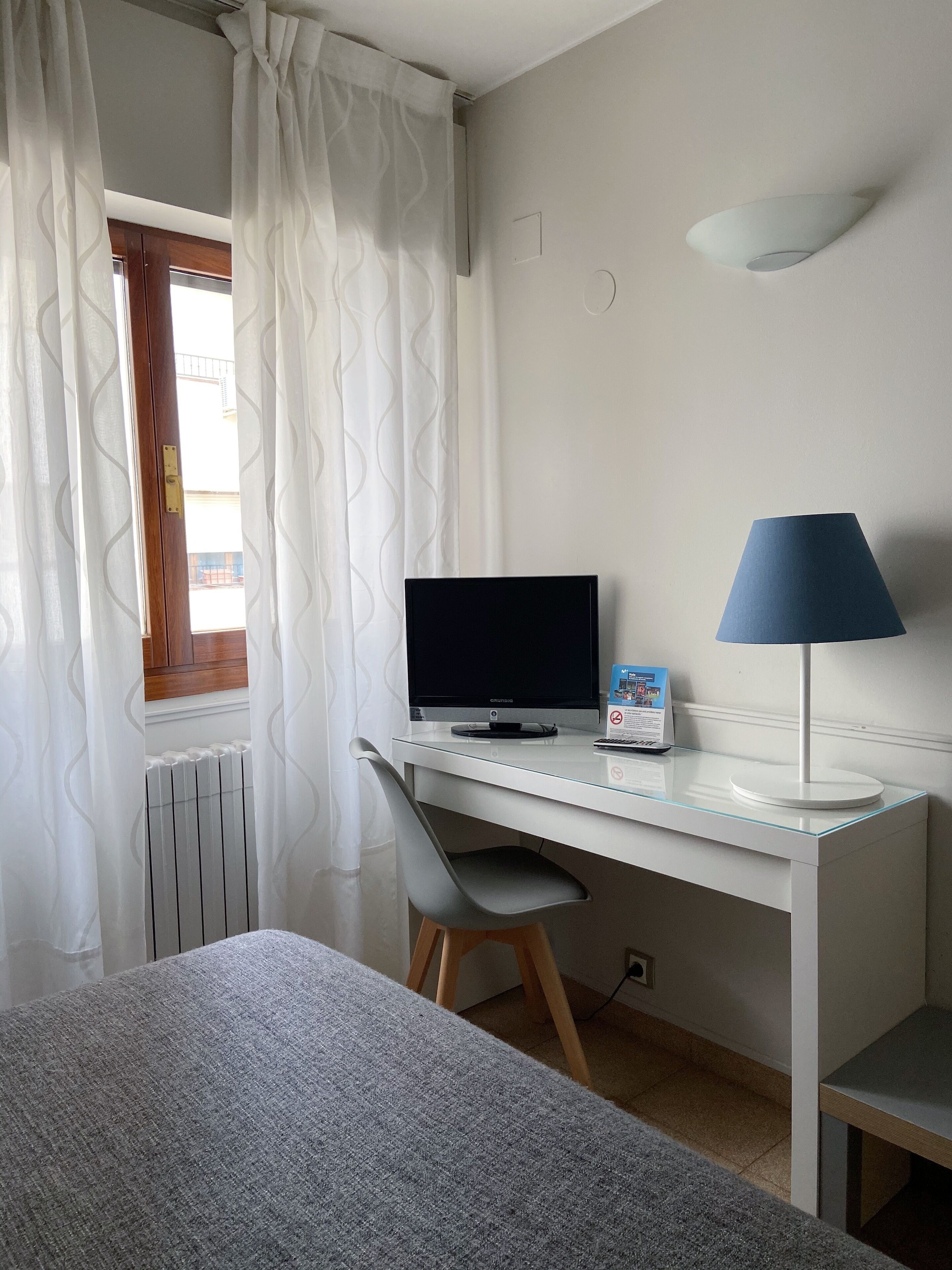 1 bedroom, pillow-top beds, desk, soundproofing