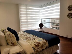 Family Apartment, 2 Bedrooms, Kitchen | In-room safe, individually decorated, individually furnished