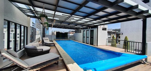 Rooftop pool