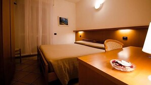 Room - Albergo Lario (Gera Lario)