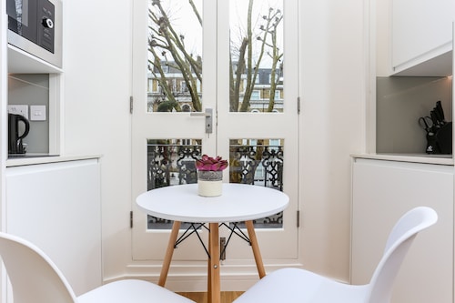 Inverness Terrace Serviced Apartments by Concept Apartments