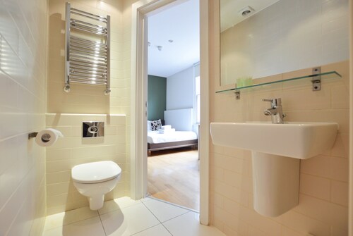 Princes Square Serviced Apartments by Concept Apartments