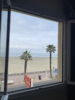 Habitación triple, vistas al mar | Vistas desde la habitación