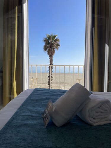 Hotel Saint Georges, Face à la Mer