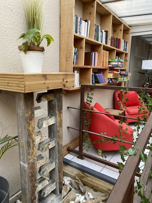 Bibliotek