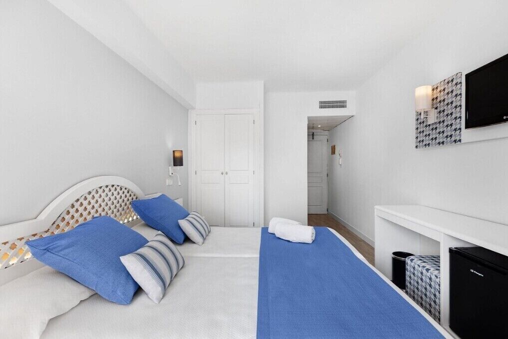 Photo - ROC Oberoy - Adults Only