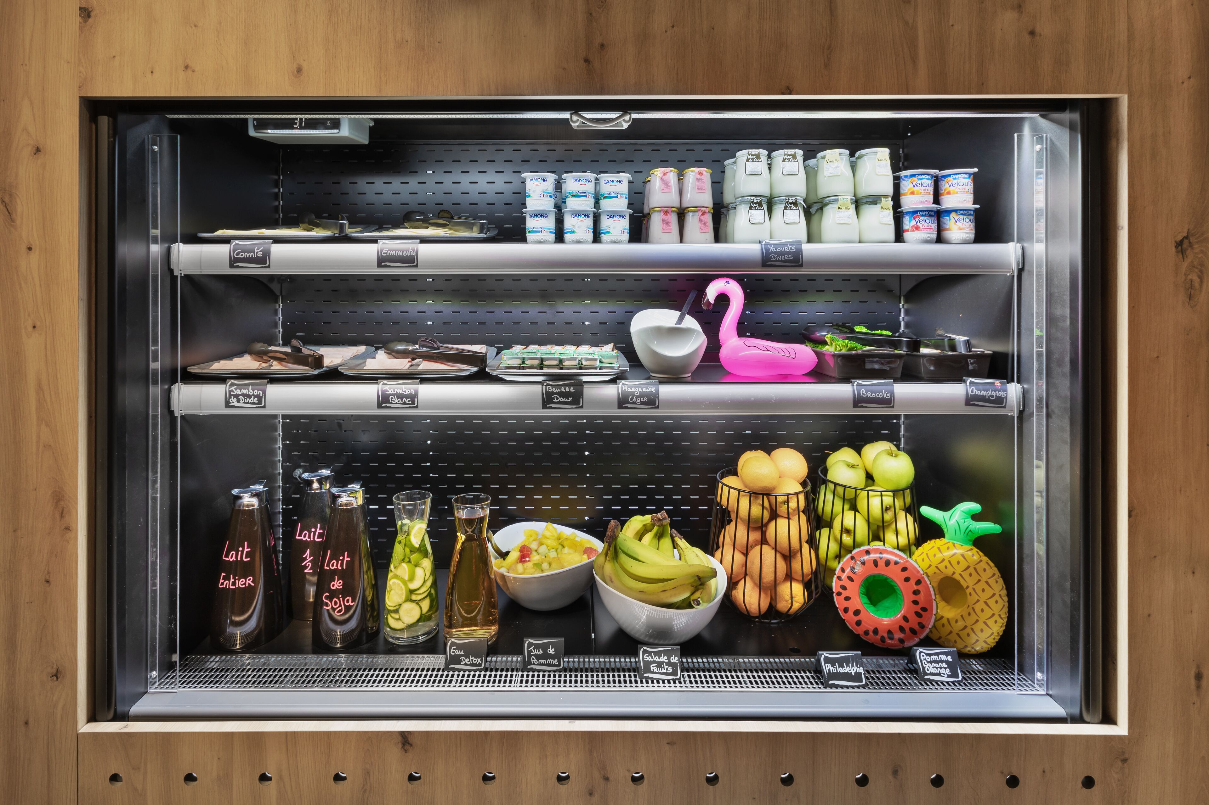 daily buffet breakfast (eur 13 per person)