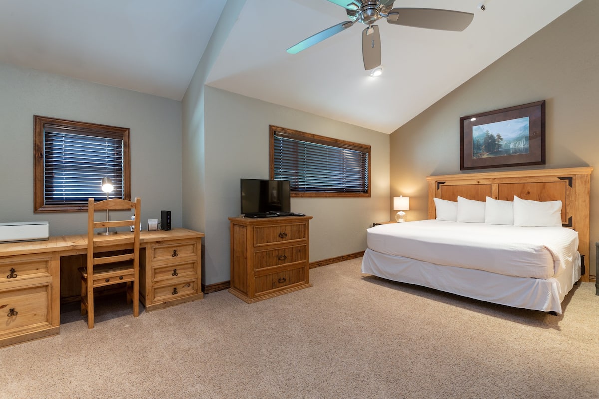 Fawngrove Condo at Deer Valley - 3 Bedroom - #1528 | Wi-fi (inkludert), individuelt dekorert og individuelt innredet