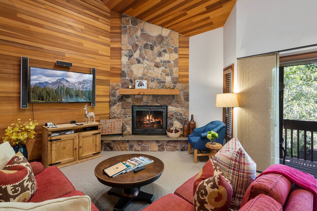 Lakeside Condo at Deer Valley - 3 Bedroom - #1763 | Wi-fi (inkludert), individuelt dekorert og individuelt innredet