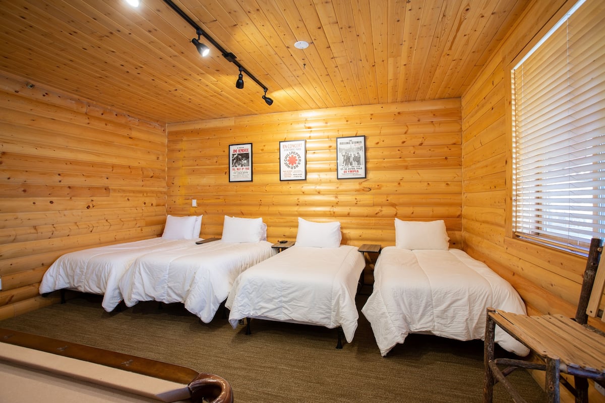 Black Bear Lodge at Deer Valley - 4 Bedroom - #330 | Wi-fi (inkludert), individuelt dekorert og individuelt innredet