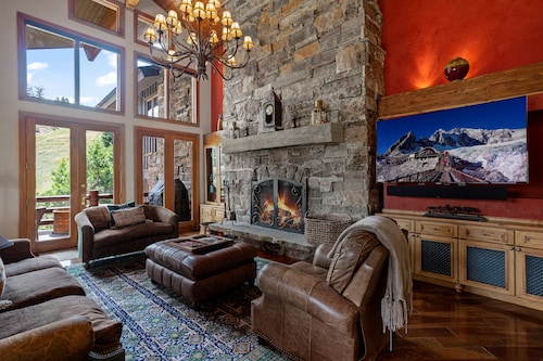 Deer Valley's Signature Collection