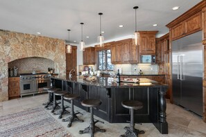 Deer Crest Home at Deer Valley - 5 Bedroom - #3127 | Private kitchen | Full-size fridge, microwave, stovetop, dishwasher