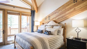 Standaard appartement, 3 slaapkamers | Individueel gedecoreerd, individueel gemeubileerd, gratis wifi