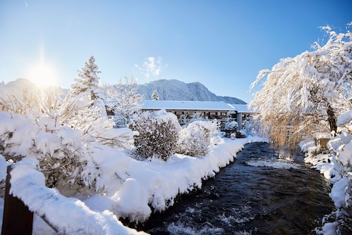 Spa & Resort Bachmair Weissach, LUXURY FAMILY RESORT