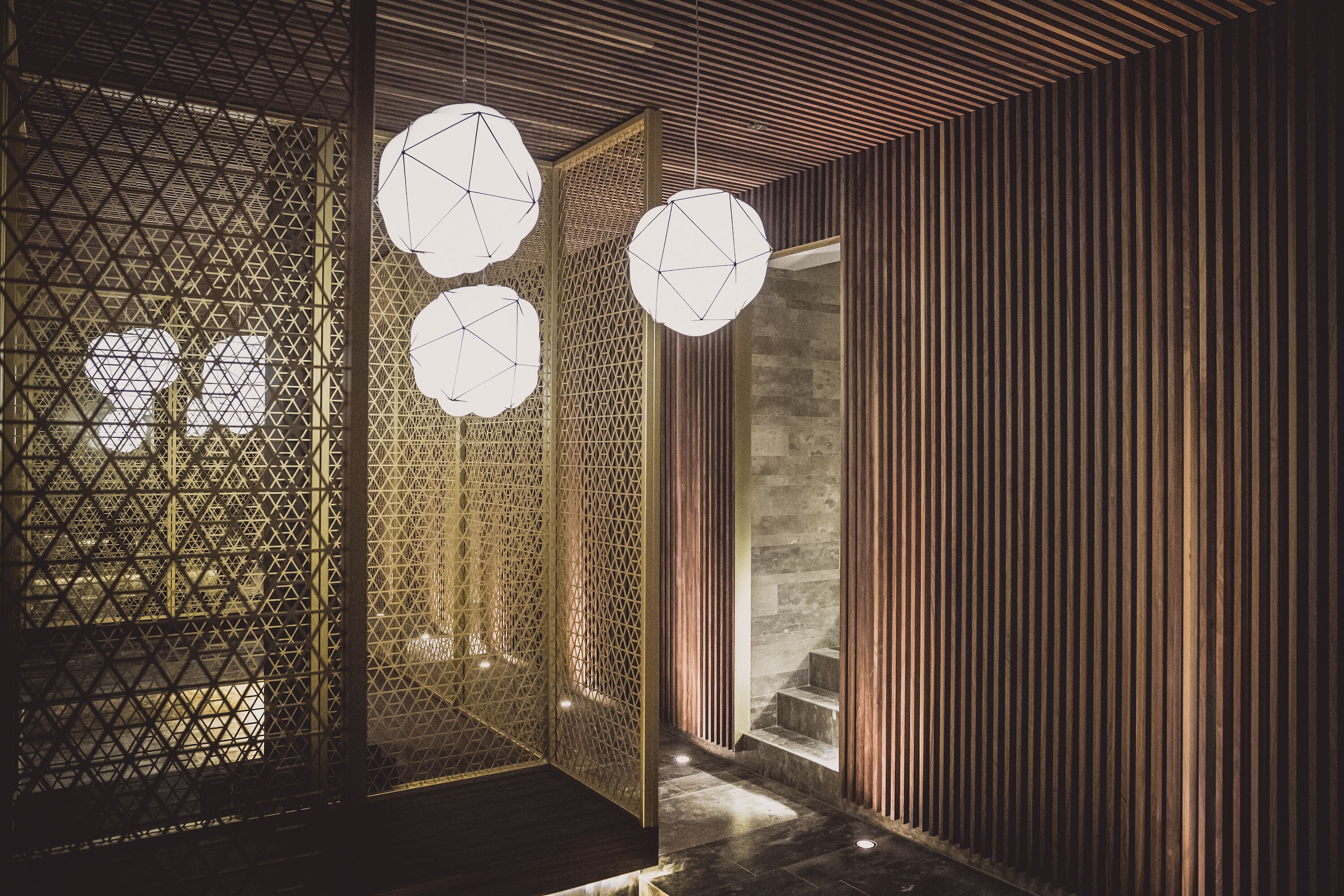 couples treatment room(s), sauna, hot tub, steam room