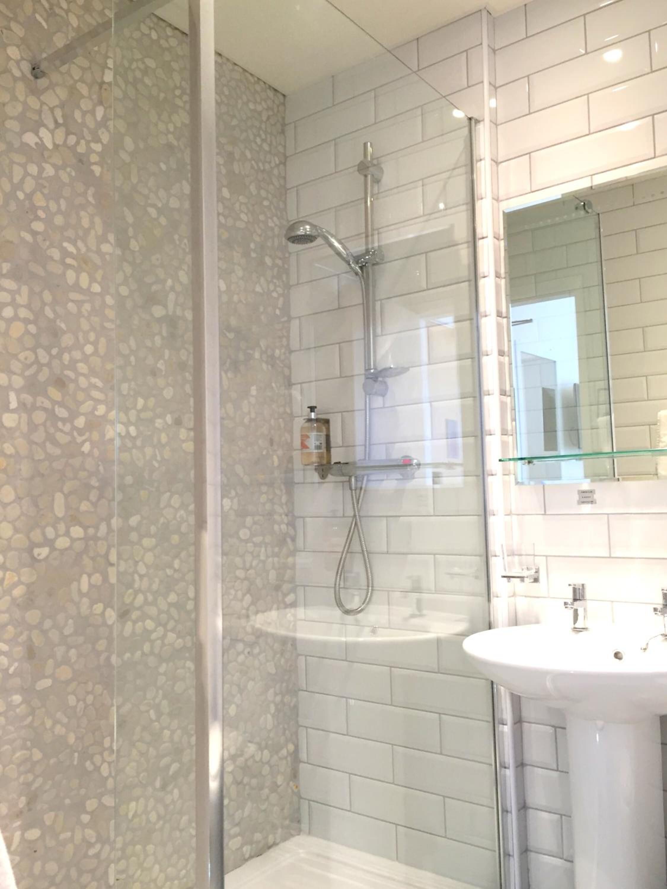 Photo - St Ives Hotel