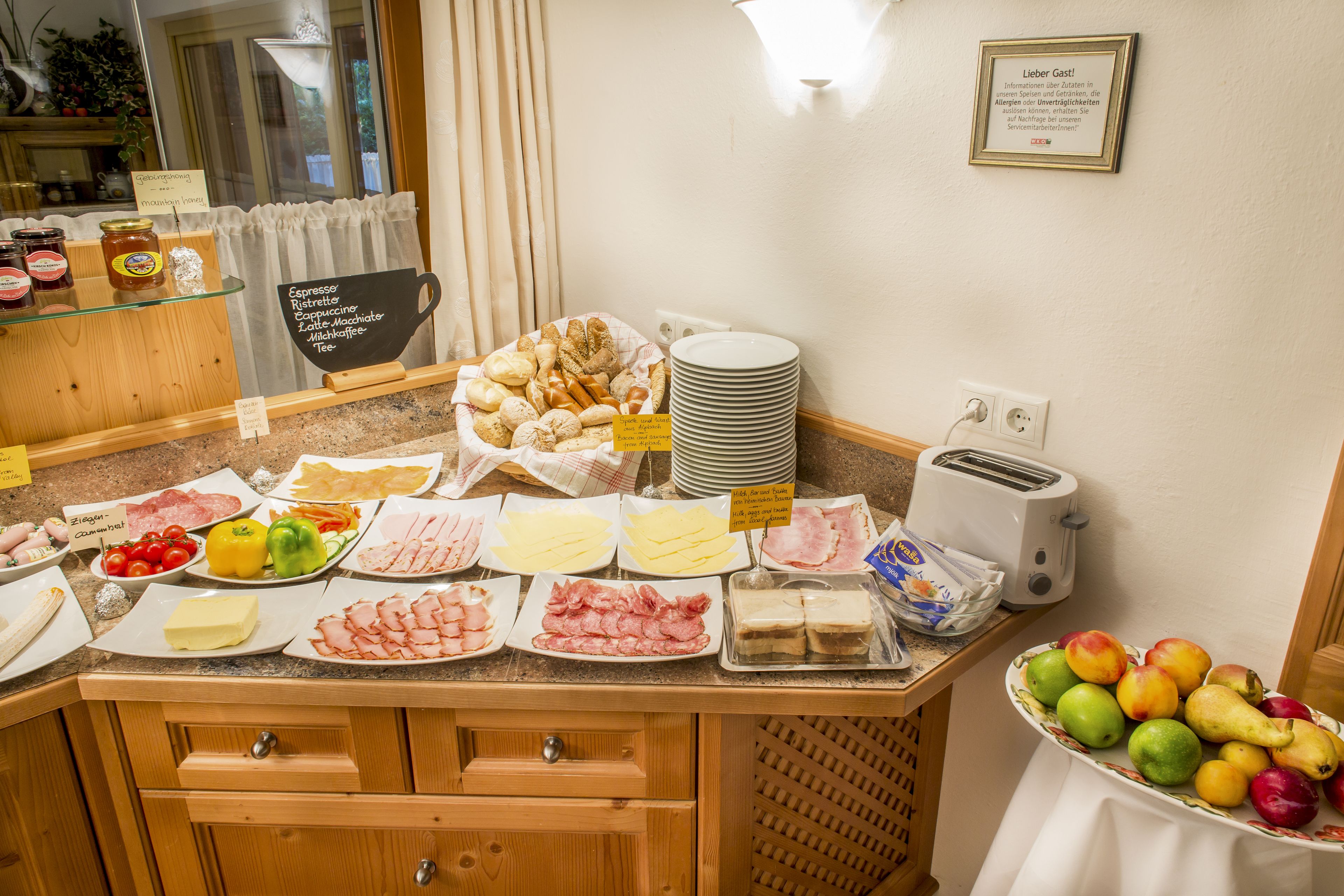 Tägliches inbegriffenes Frühstücksbuffet