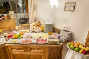 Gratis frukostbuffé varje dag 