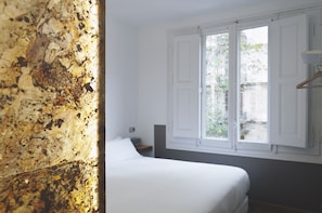1 bedroom, premium bedding, in-room safe, soundproofing