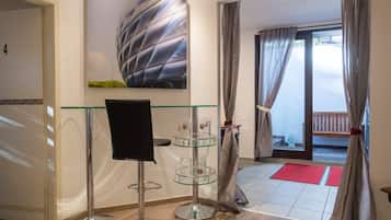 Familienapartment, 4 Schlafzimmer | Individuell eingerichtet, Bügeleisen/Bügelbrett, kostenloses WLAN