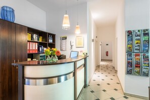 Check-in/check-out kiosk - Pension Prenzlberg (Berlin)