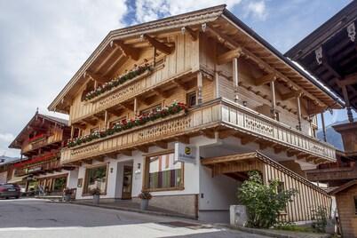 GĂ€stehaus Schneider