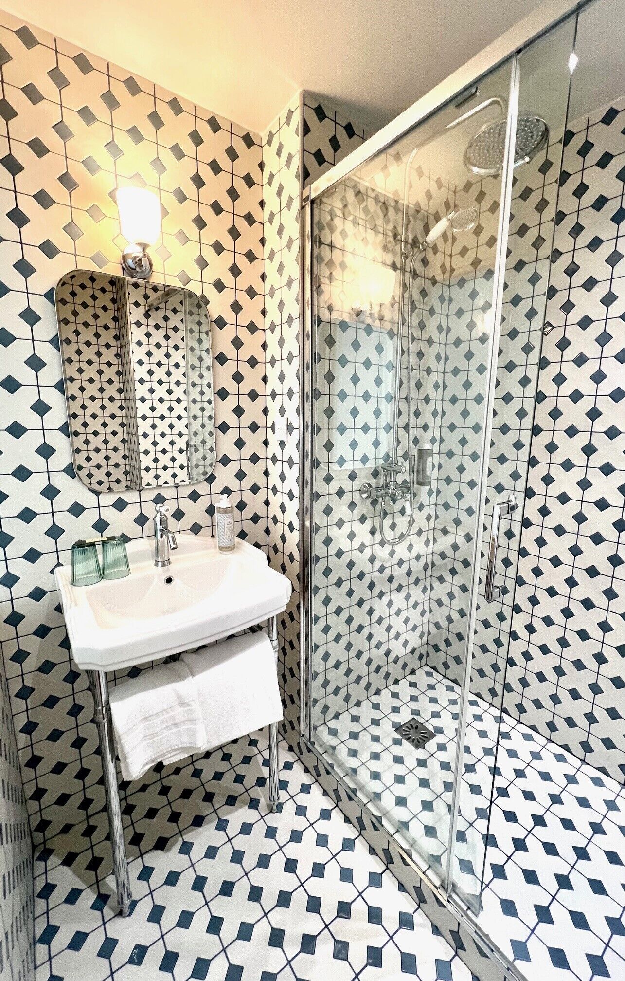 Foto - Hôtel La Tour Intendance