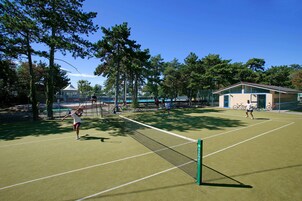 Tennis court