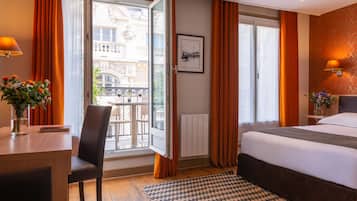 Superior Double Room | Minibar, in-room safe, desk, soundproofing