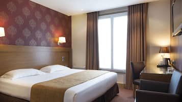 Minibar, in-room safe, desk, soundproofing