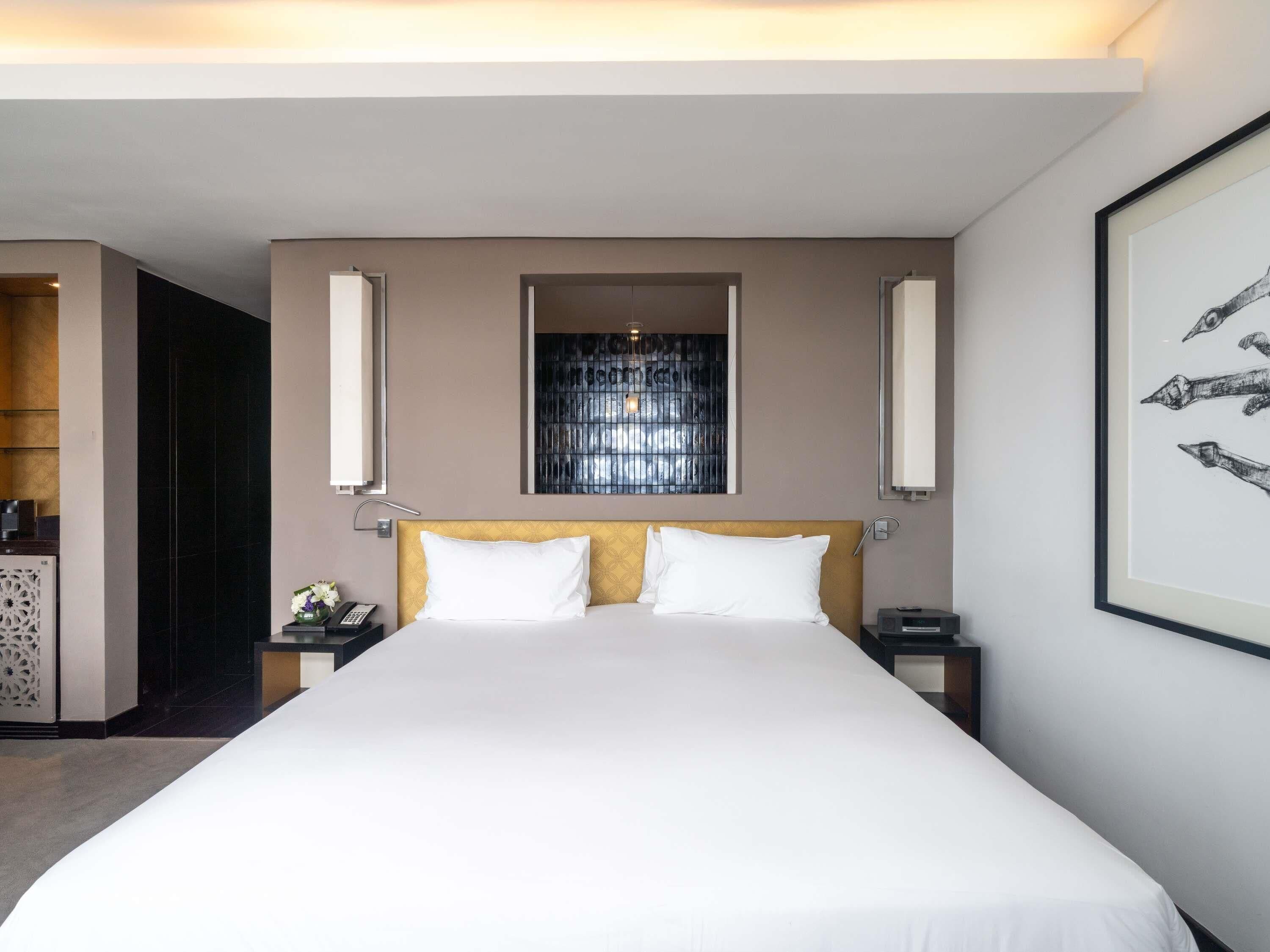 Superior Room, 1 Katil Raja (King), City View | Peralatan tempat tidur premium, bar mini, peti besi dalam bilik, meja 