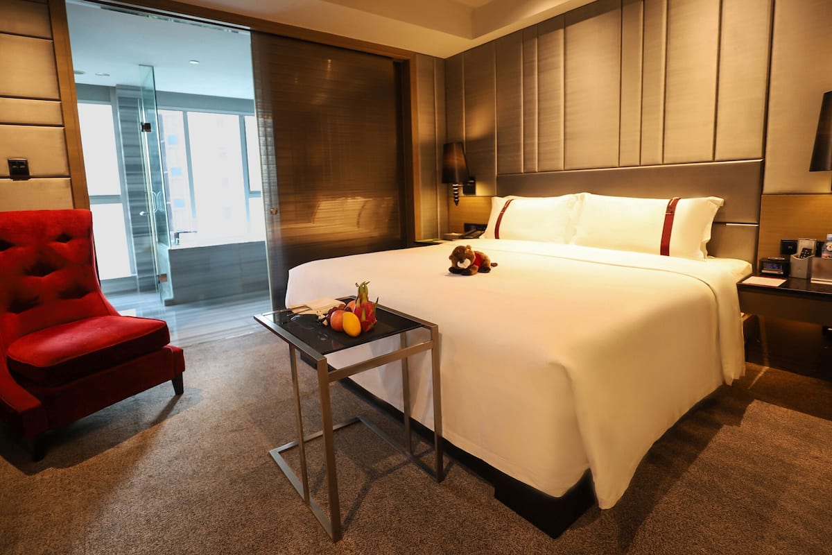 1 habitación y ropa de cama de alta calidad
