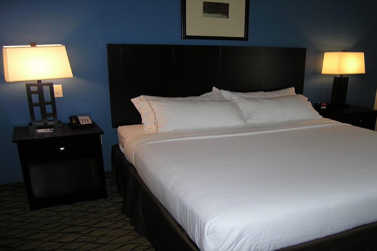 In-room safe, desk, iron/ironing board, cribs (free)